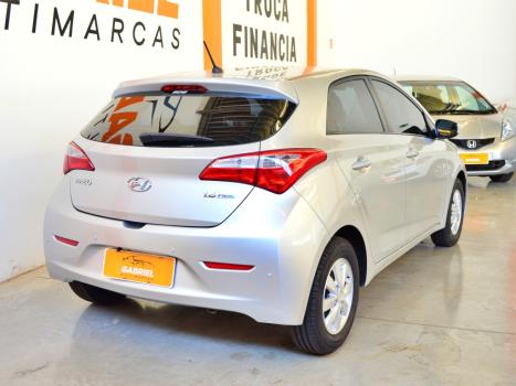 HYUNDAI HB 20 Hatch 1.6 16V 4P COMFORT STYLE FLEX, Foto 4