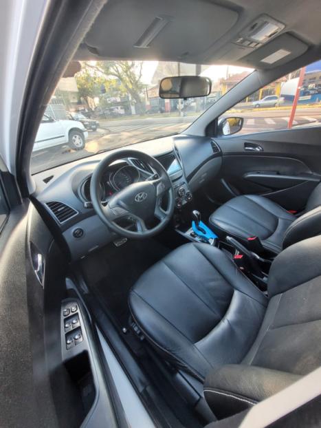HYUNDAI HB 20 Hatch X 1.6 16V 4P PREMIUM FLEX AUTOM�TICO, Foto 4