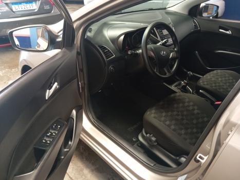HYUNDAI HB 20 Hatch 1.6 16V 4P FLEX COMFORT, Foto 6