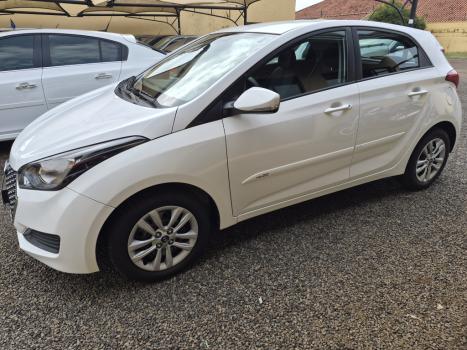 HYUNDAI HB 20 Hatch 1.0 12V 4P FLEX COMFORT PLUS, Foto 2