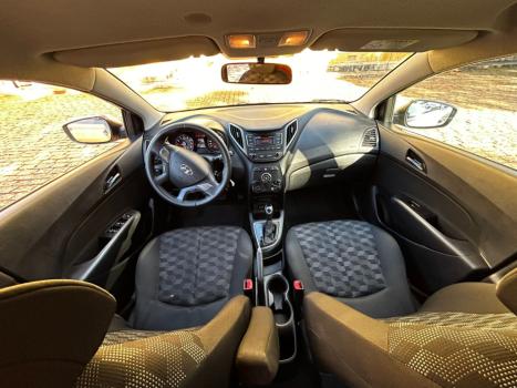 HYUNDAI HB 20 Hatch 1.6 16V 4P FLEX COMFORT PLUS AUTOM�TICO, Foto 6