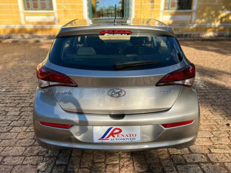 HYUNDAI HB 20 Hatch 1.6 16V 4P FLEX COMFORT PLUS AUTOM�TICO, Foto 8