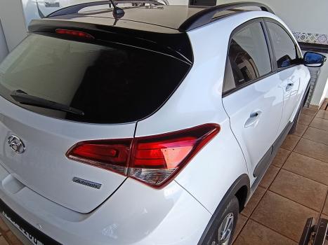 HYUNDAI HB 20 Hatch 1.6 16V 4P FLEX COMFORT STYLE AUTOM�TICO, Foto 3