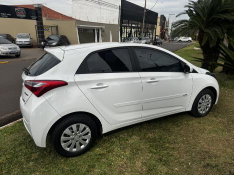 HYUNDAI HB 20 Hatch 1.6 16V 4P FLEX COMFORT STYLE AUTOM�TICO, Foto 5
