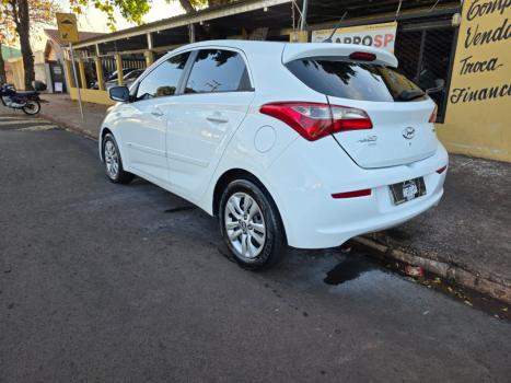 HYUNDAI HB 20 Hatch 1.0 12V 4P FLEX COMFORT, Foto 4