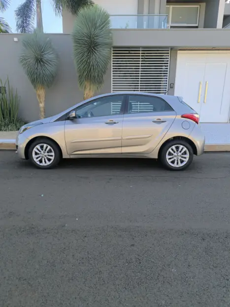 HYUNDAI HB 20 Hatch 1.0 12V 4P FLEX COMFORT PLUS, Foto 11