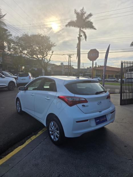 HYUNDAI HB 20 Hatch 1.6 16V 4P FLEX COMFORT PLUS, Foto 9