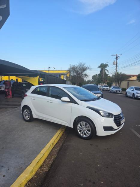 HYUNDAI HB 20 Hatch 1.6 16V 4P FLEX COMFORT PLUS, Foto 11