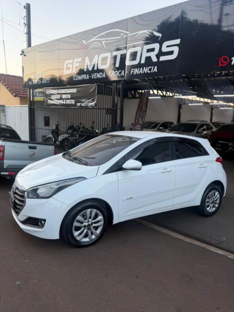HYUNDAI HB 20 Hatch 1.6 16V 4P FLEX COMFORT PLUS AUTOM�TICO, Foto 2
