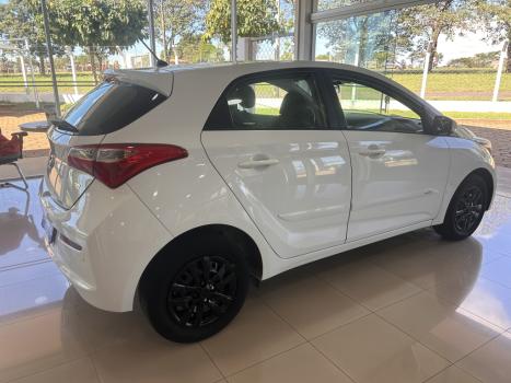 HYUNDAI HB 20 Hatch 1.0 12V 4P FLEX COMFORT, Foto 4
