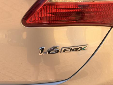 HYUNDAI HB 20 Hatch 1.6 16V 4P FLEX COMFORT PLUS, Foto 5
