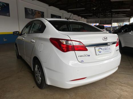 HYUNDAI HB 20 Sedan 1.6 16V 4P FLEX COMFORT PLUS, Foto 4