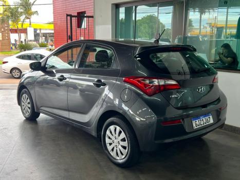HYUNDAI HB 20 Sedan 1.0 12V 4P FLEX COMFORT PLUS, Foto 3