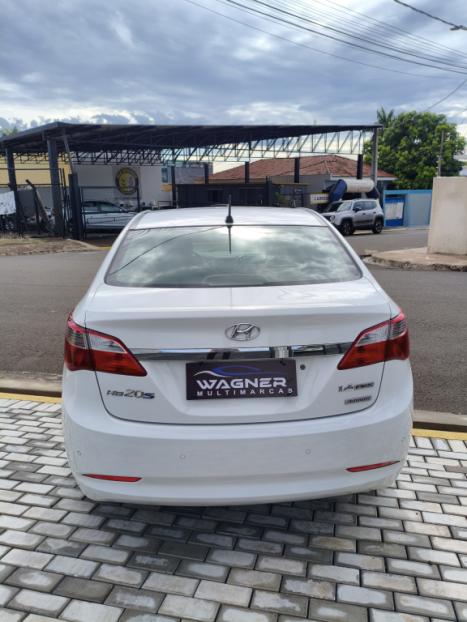 HYUNDAI HB 20 Sedan 1.6 16V 4P FLEX PREMIUM AUTOM�TICO, Foto 3