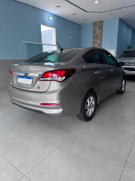 HYUNDAI HB 20 Sedan 1.6 16V 4P FLEX PREMIUM AUTOM�TICO, Foto 7
