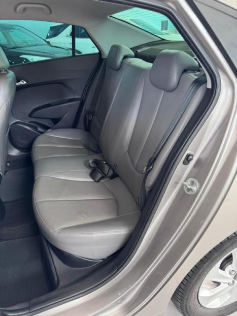 HYUNDAI HB 20 Sedan 1.6 16V 4P FLEX PREMIUM AUTOM�TICO, Foto 16