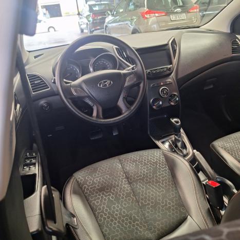 HYUNDAI HB 20 Sedan 1.6 16V 4P FLEX COMFORT COPA DO MUNDO AUTOM�TICO, Foto 5