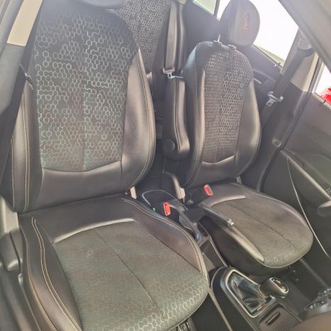 HYUNDAI HB 20 Sedan 1.6 16V 4P FLEX COMFORT COPA DO MUNDO AUTOM�TICO, Foto 13