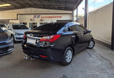 HYUNDAI HB 20 Sedan 1.6 16V 4P FLEX COMFORT STYLE AUTOM�TICO, Foto 3