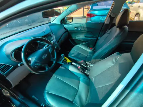 HYUNDAI HB 20 Sedan 1.6 16V 4P FLEX COMFORT AUTOM�TICO, Foto 6