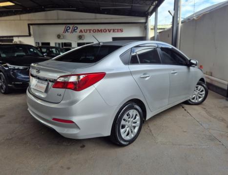 HYUNDAI HB 20 Sedan 1.6 16V 4P FLEX COMFORT PLUS, Foto 3