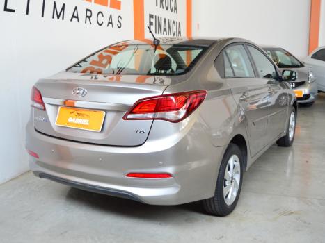 HYUNDAI HB 20 Sedan 1.6 16V 4P FLEX COMFORT STYLE, Foto 4