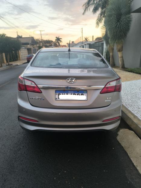 HYUNDAI HB 20 Sedan 1.6 16V 4P FLEX COMFORT PLUS, Foto 5