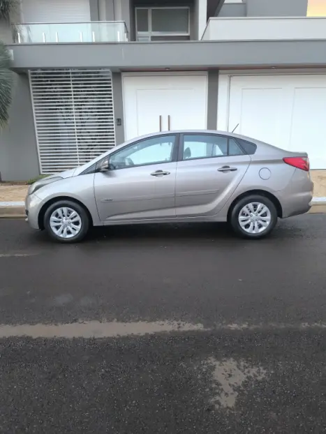 HYUNDAI HB 20 Sedan 1.6 16V 4P FLEX COMFORT PLUS, Foto 10