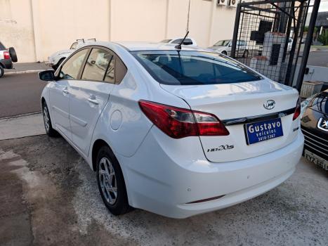 HYUNDAI HB 20 Sedan 1.6 16V 4P FLEX COMFORT PLUS, Foto 4