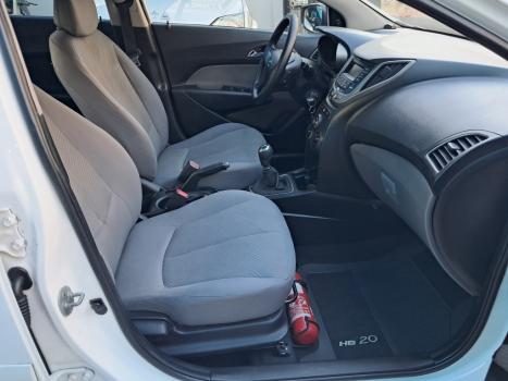 HYUNDAI HB 20 Sedan 1.6 16V 4P FLEX COMFORT PLUS, Foto 8