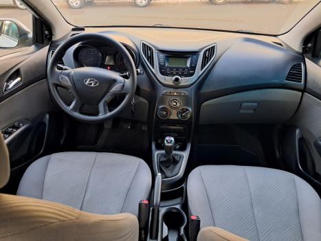HYUNDAI HB 20 Sedan 1.6 16V 4P FLEX COMFORT PLUS, Foto 9