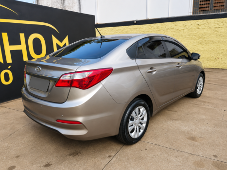 HYUNDAI HB 20 Sedan 1.0 12V 4P FLEX COMFORT PLUS, Foto 10