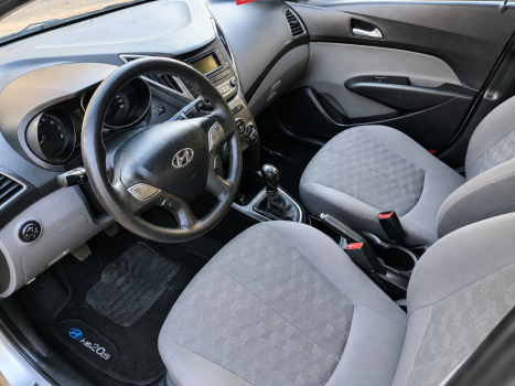 HYUNDAI HB 20 Sedan 1.6 16V 4P FLEX COMFORT PLUS, Foto 4