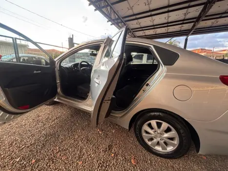 HYUNDAI HB 20 Sedan 1.6 16V 4P FLEX COMFORT STYLE AUTOM�TICO, Foto 12