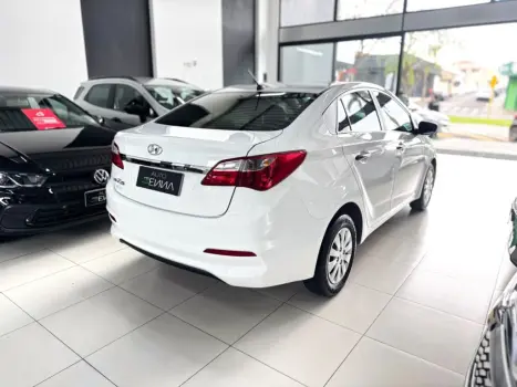 HYUNDAI HB 20 Sedan 1.0 12V 4P FLEX UNIQUE, Foto 4