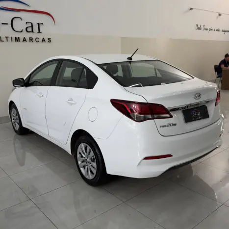 HYUNDAI HB 20 Sedan 1.0 12V 4P FLEX COMFORT PLUS, Foto 4