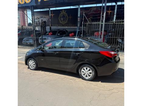 HYUNDAI HB 20 Sedan 1.0 12V 4P FLEX COMFORT PLUS, Foto 4