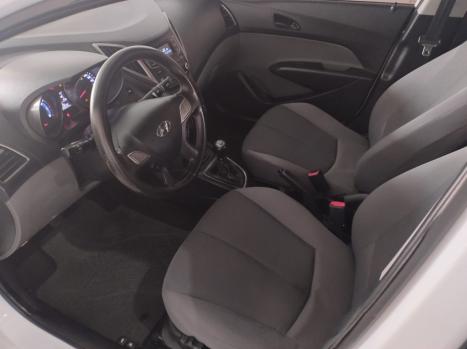 HYUNDAI HB 20 Sedan 1.0 12V 4P FLEX UNIQUE, Foto 8