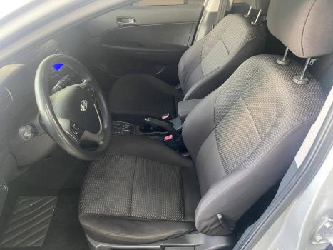 HYUNDAI I30 2.0 16V 4P AUTOM�TICO, Foto 13