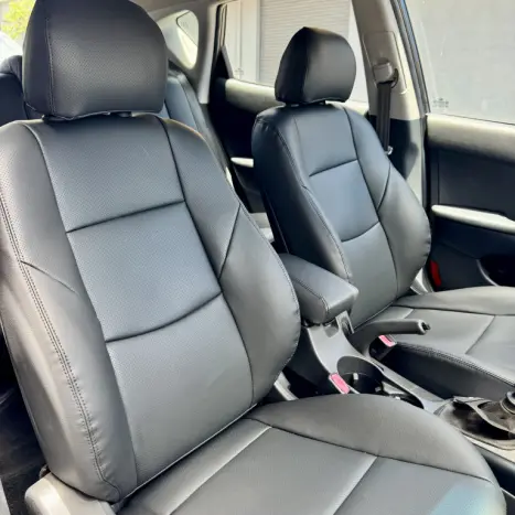 HYUNDAI I30 2.0 16V 4P GLS, Foto 9