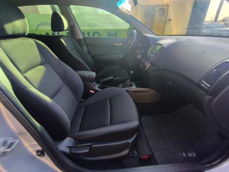 HYUNDAI I30 2.0 16V 4P, Foto 3