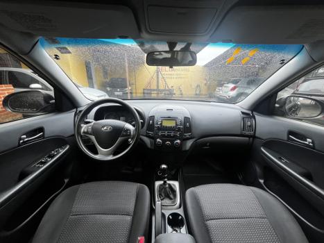 HYUNDAI I30 2.0 16V 4P, Foto 5