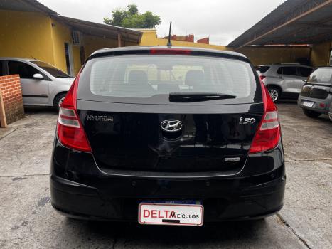 HYUNDAI I30 2.0 16V 4P, Foto 8