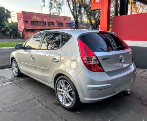 HYUNDAI I30 2.0 16V 4P, Foto 6