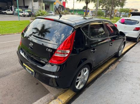 HYUNDAI I30 2.0 16V 4P, Foto 2