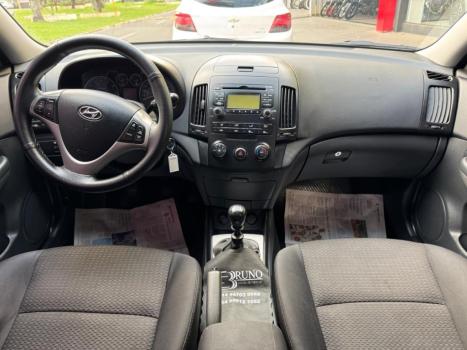 HYUNDAI I30 2.0 16V 4P, Foto 9