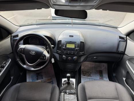HYUNDAI I30 2.0 16V 4P, Foto 11