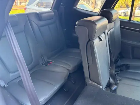 HYUNDAI Santa F� 3.3 V6 24V 4P 4X4 200CV AUTOM�TICO, Foto 9