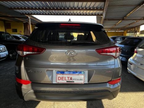 HYUNDAI Tucson 1.6 16V 4P T-GDI GL ECOSHIFT AUTOM�TICO, Foto 9