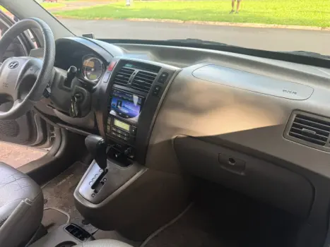 HYUNDAI Tucson 2.0 16V 4P GLS AUTOM�TICO, Foto 8